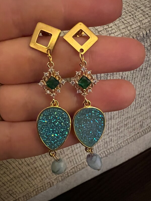 Druzy crystal drop earrings with roasted glass pendant
